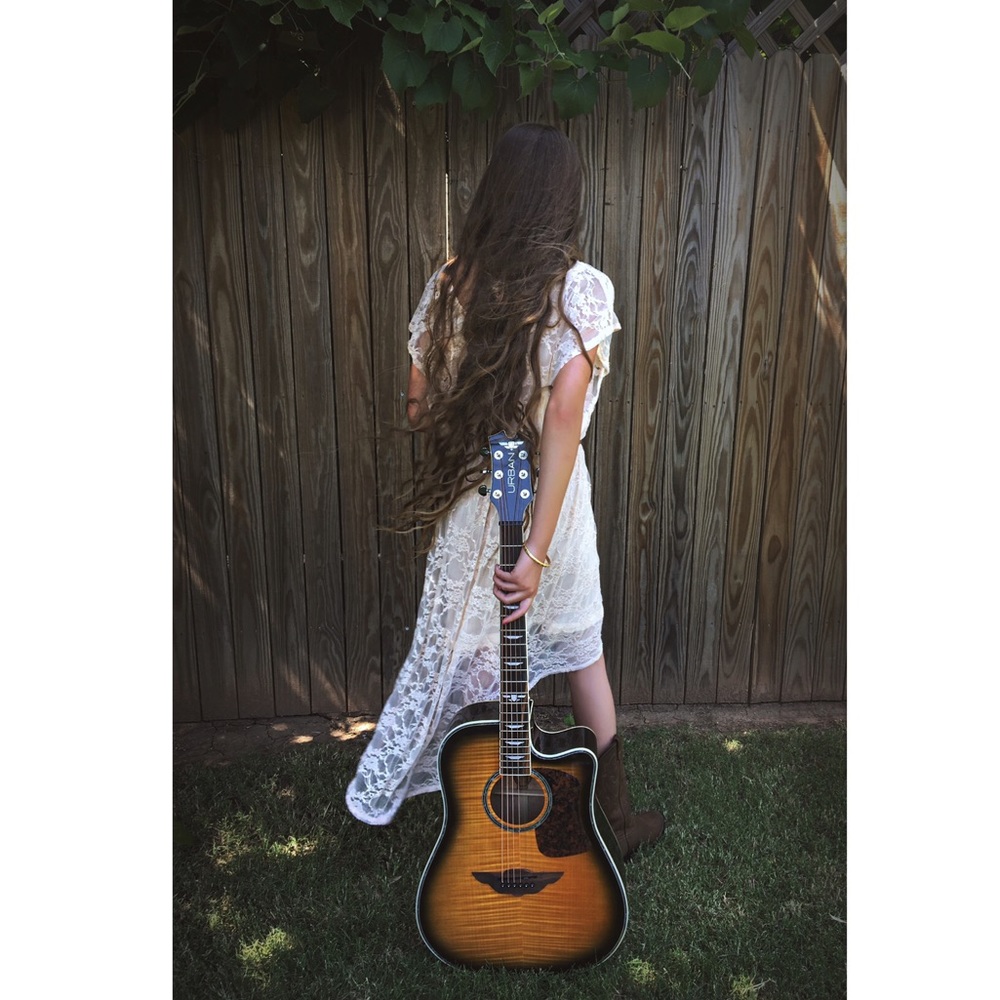 Meet your Posher, Ashlyn